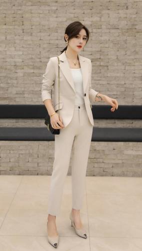 2021春装新款西装两件套,女装西装,菲雪妮
