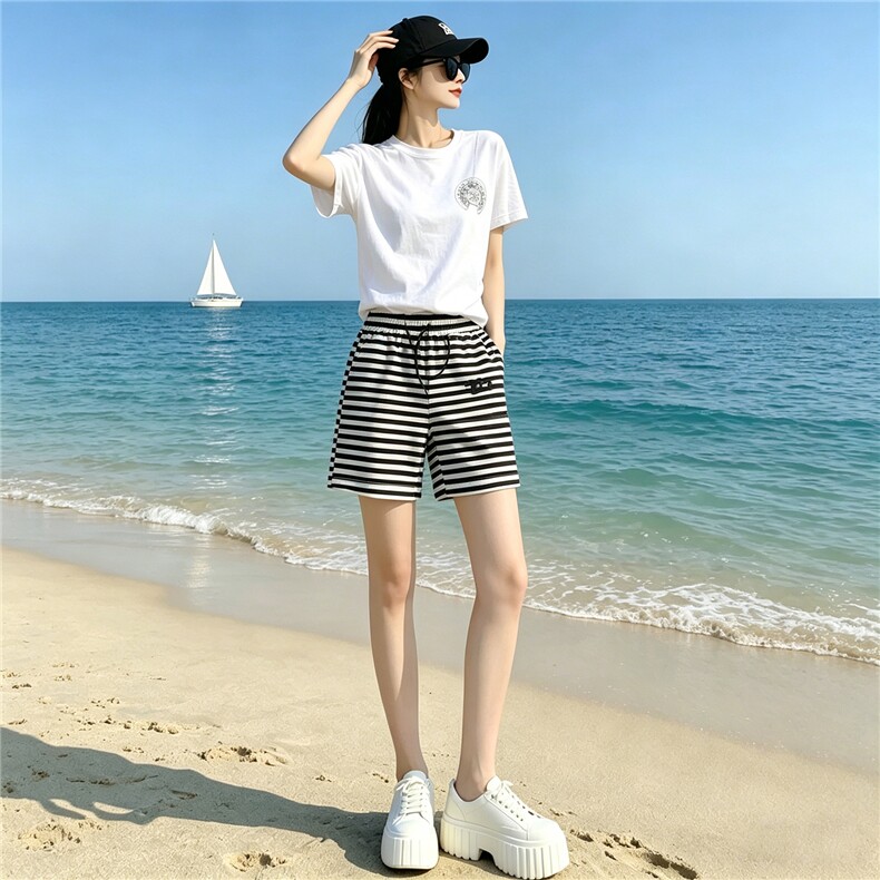 韩版休闲运动套装女夏季新款气质显瘦圆领短袖上衣条纹短裤两件套,女装套装/套裙,江南