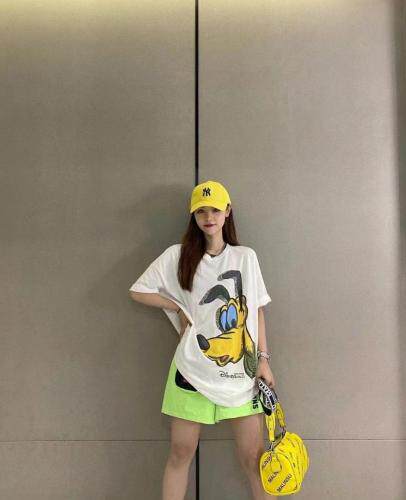 潮牌大板恤，女装，無限度