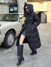 现货过膝羽绒服女加厚2026年冬季新款韩版收腰时尚保暖白鸭绒外套，女装羽绒服，琦鑫阁（原依鑫阁）