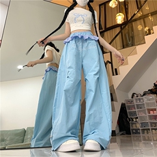 蓝色