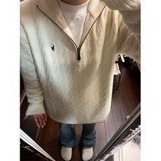 米白色