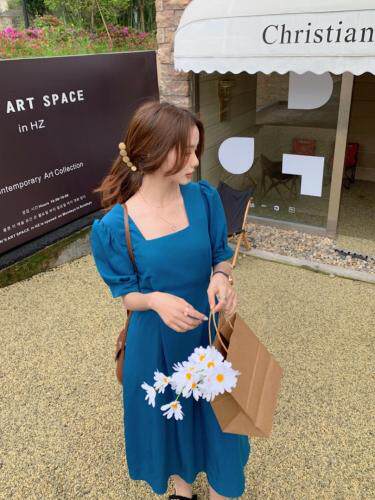 现货!气质方领收腰绑带后背镂空连衣裙，女装连衣裙，FUXINXIN 福歆歆