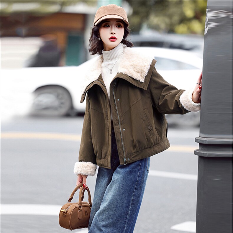 新标90白鸭绒羽绒短款外套女2025冬装韩版撞色拼接皮毛娃娃领,女装羽绒服,鑫源服饰