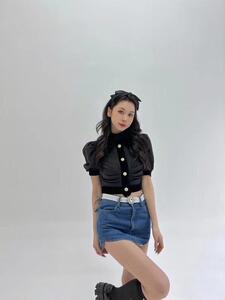 蝴蝶结透视衬衫图片