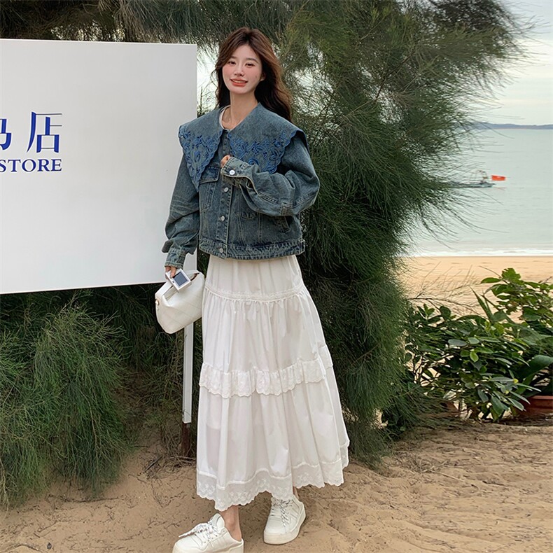 刺绣娃娃领牛仔外套女春秋2025新款超火爆款韩系短款小个子流行,女装短外套,2D041