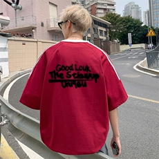 酒红色