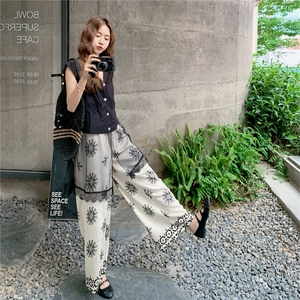 设计感时尚网纱拼接马甲印花阔腿裤套装女2025夏季新款休闲两件套图片