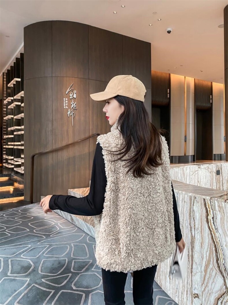 皮毛一体马甲，女装马甲，佳 其