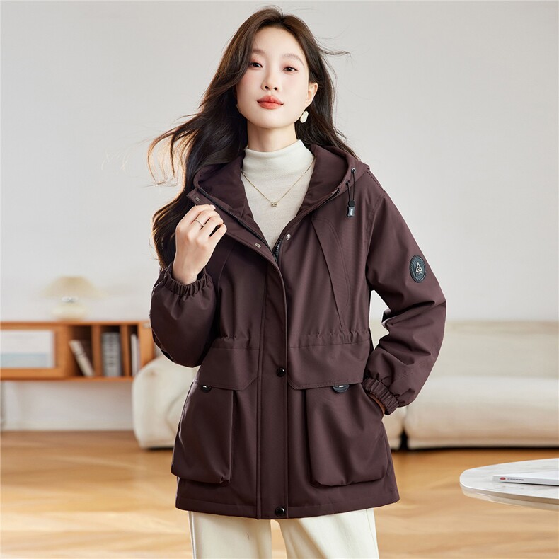 休闲连帽派克服加绒厚外套女2025秋冬新款时尚宽松收腰显瘦冲锋衣,女装派克服,沐七七