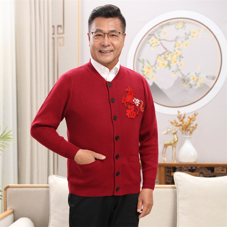 2026年秋季时尚加绒加厚刺绣马情侣男女通用,女装中老年女装,亚东羊绒制品
