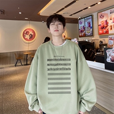 奶绿色