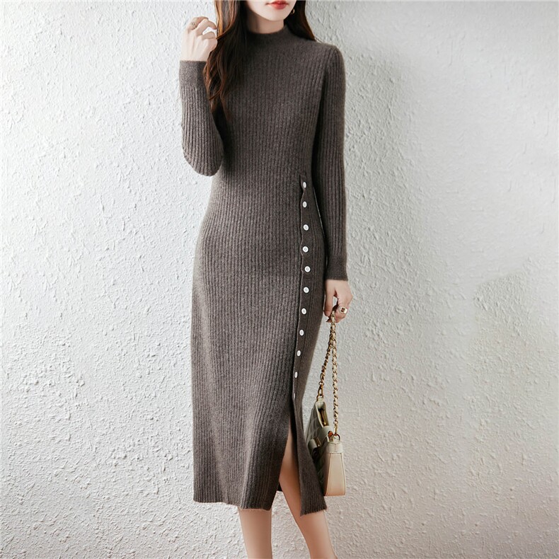 2025年秋季休闲风中长款长袖圆领腰大开叉钉扣，女装连衣裙，绒汀羊绒