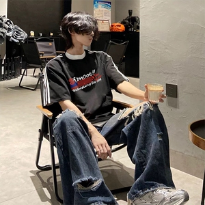 抖音得物高品质二开240克宽松纯棉美式潮牌三条杠织带短袖T恤,男装T恤,电商A486-1