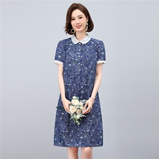 2025年夏季优雅气质碎花娃娃领时尚休闲碎花连衣裙，女装连衣裙，依恋蒂丝
