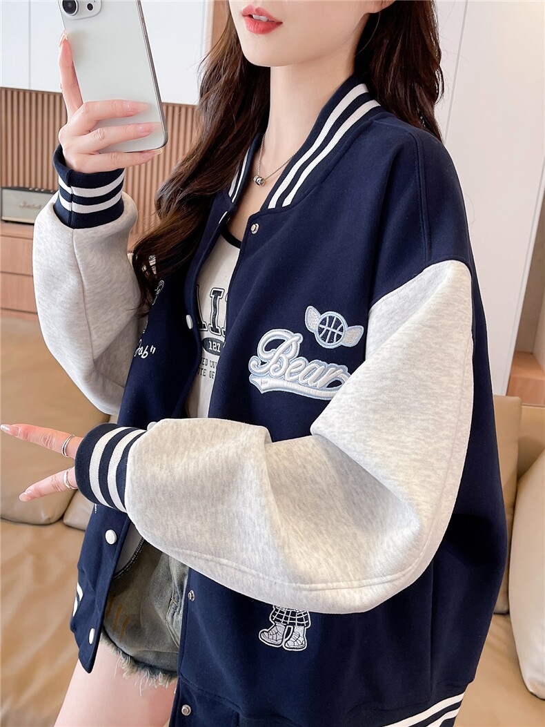 现货棒球服外套女2026春秋新款小个子超火休闲洋气减龄短款,女装卫衣/绒衫,网红馆