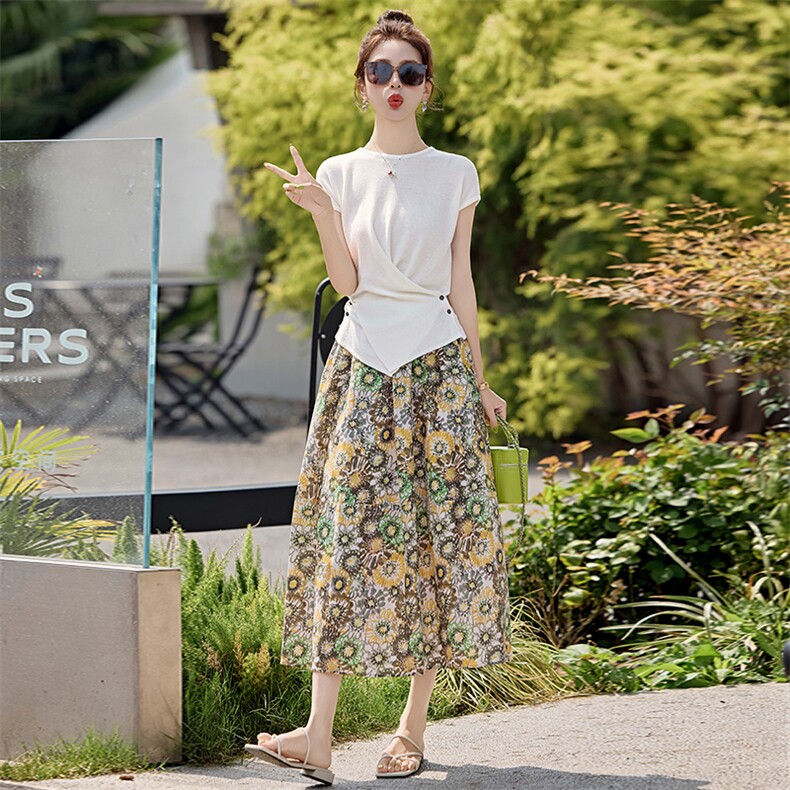 轻熟风休闲连衣裙套装女2025夏季新款气质短袖碎花半身裙子两件套,女装套装/套裙,微微衣阁
