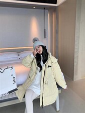 冬季新款羽绒服，女装羽绒服，谦度