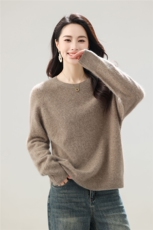 时尚百搭女士秋冬羊毛拉绒圆领上衣舒适保暖显瘦长袖毛衣，女装羊毛衫，牧思羊