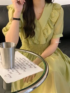 2022香丽迪高级感长款连衣裙图片