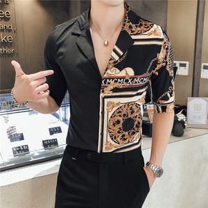 2021春夏新款英伦风男个性V领印花衬衫修身中袖拼接衬衣102A-D442图片