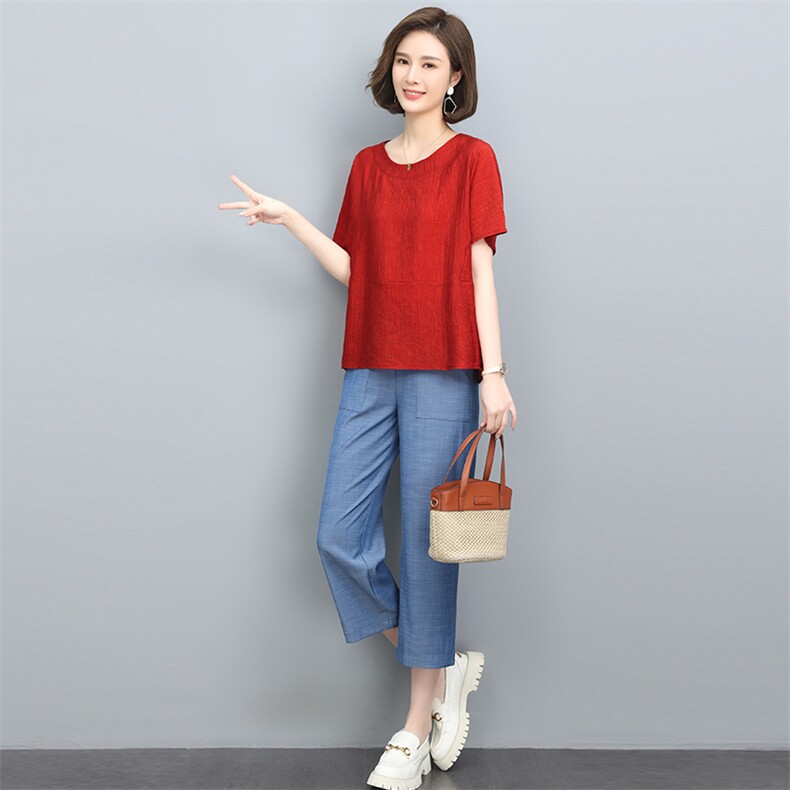 天丝上衣女夏2025新款中年妈妈宽松圆领红色短袖T恤休闲洋气小衫,女装套装/套裙,涵誉