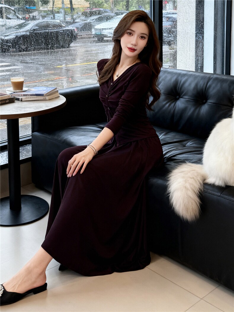 时尚气质减龄运动套装裙女春新款褶皱收腰V领上衣半身长裙两件套,女装套装/套裙,江南