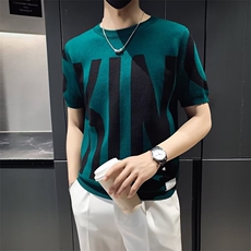 绿色