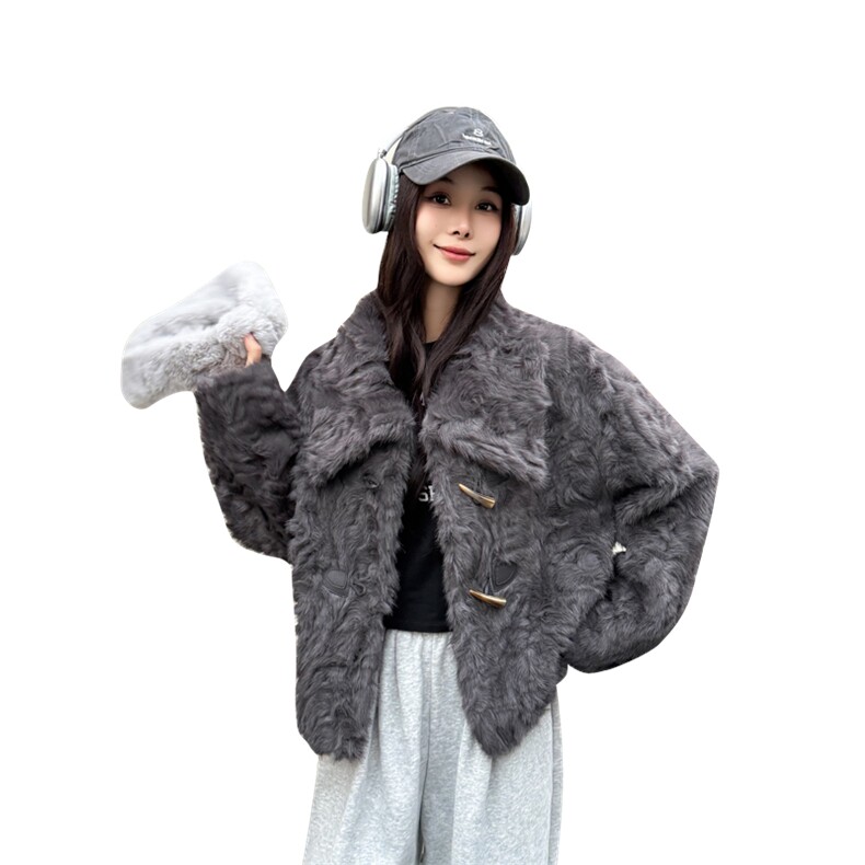 加厚牛角扣羊羔毛外套女皮毛一体2025秋冬季小香风羊羔绒外套,女装短外套,2C229