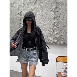 慵懒风松弛感格纹防晒衬衫女新款夏季宽松长袖亚麻上衣连帽外套潮图片