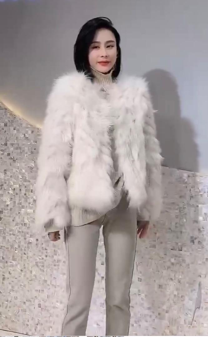 淑女气质珠珠款貉子毛编织皮草外套,女装皮草,L·H·X