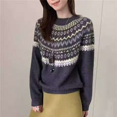 深灰色