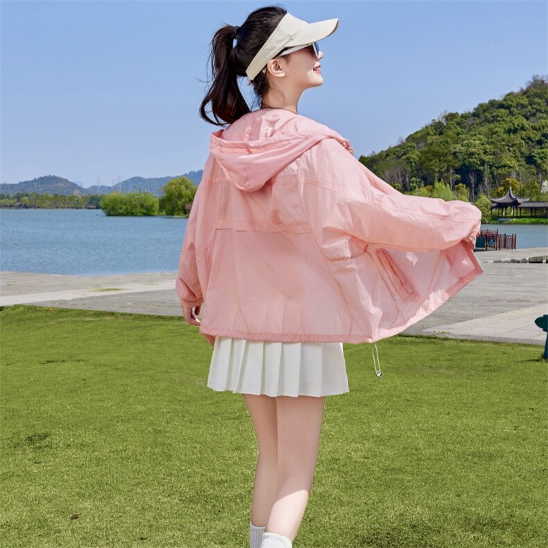 白色短款防晒衣女2025夏季新款海边旅游百搭薄款透气防晒服外套,女装防晒衣,蝶眷