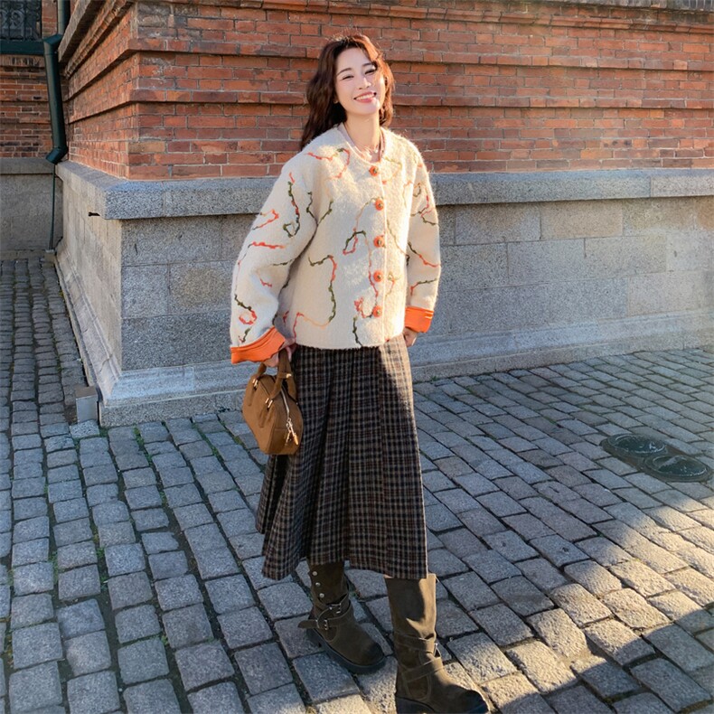 减龄撞色提花毛呢外套女秋冬2025新款小个子独特超好看高级感大衣,女装短外套,2C317
