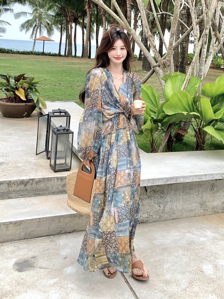 法式复古碎花连衣裙女夏季新款度假风森系小众收腰显瘦气质长裙子,女装连衣裙,浙宝210（原浙宝191）