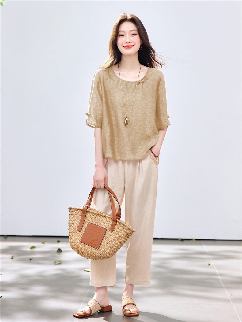 长期现货2026夏季新款提花上衣女中年妈妈冰天丝小脚裤休闲两件套,女装套装/套裙,璐依舞