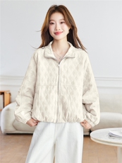 现货！2026春季新款休闲优雅时尚具有设计感菱格立领女士外套，女装短外套，木子恋