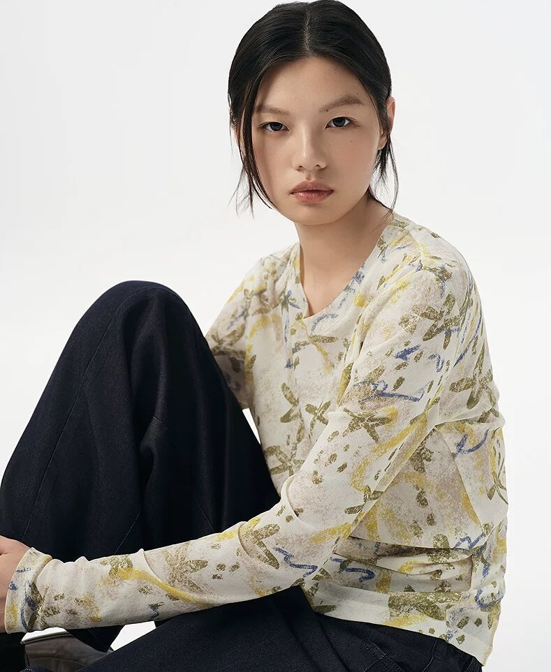 2025秋季新款收腰显瘦印花圆领长袖T恤,女装T恤,湘姗