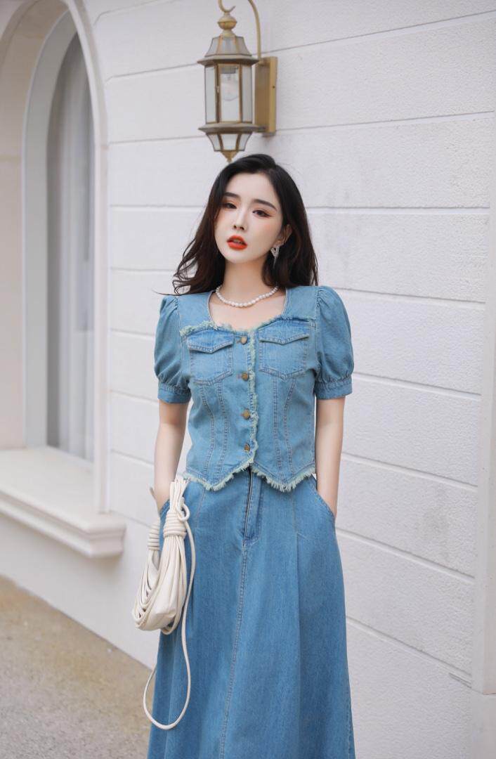 2023年牛仔工艺套裙，其它，贻思茗