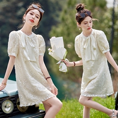 气质减龄泡泡袖连衣裙女2025年夏季新款小个子时尚公主裙，女装连衣裙，韩蜜菓