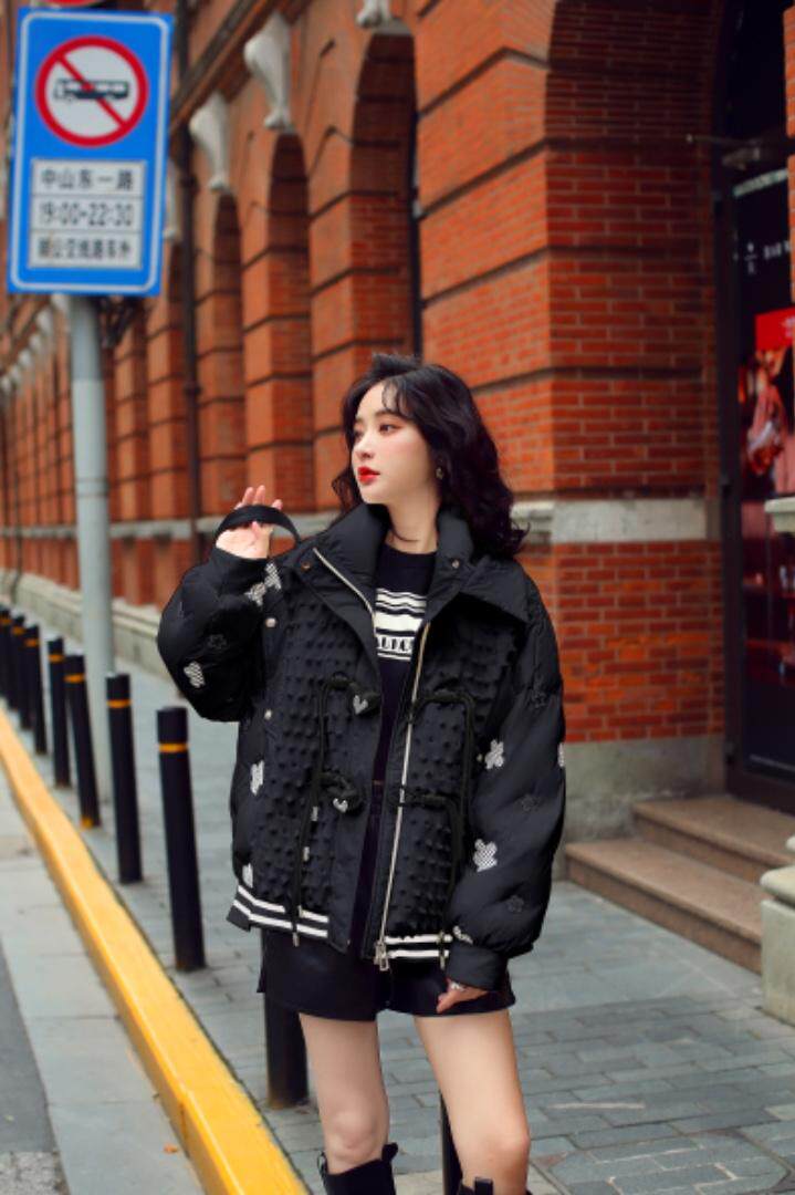 90绒羽绒服，女装羽绒服，卡西姆