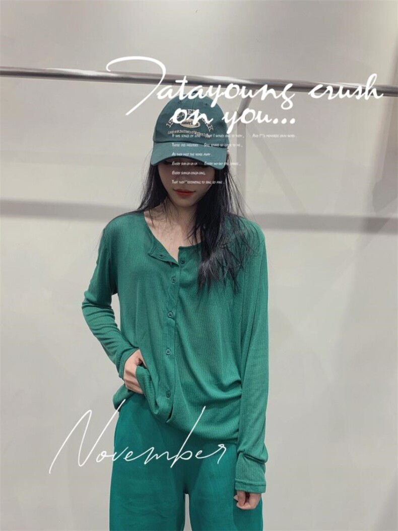 现货春季新款两穿打底，其它，月光水岸