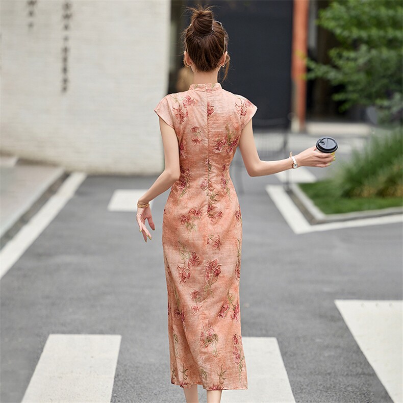 新中式连衣裙女2025超火夏季新款气质超好看修身长款提花旗袍裙子,女装连衣裙,布芭啦