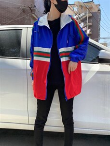 时间新款拼色洋气连帽防晒服图片