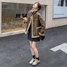 2C085-Q032P195现款机车服外套皮毛一体羊羔毛控2783天出货，女装短外套，2C085