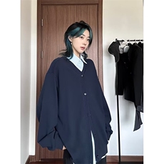 藏青色