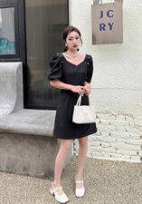 〈现货〉连衣裙，女装连衣裙，伊娜蕾尔