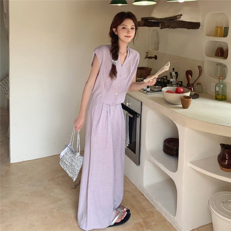 现货 2025夏季新款紫色无袖背心套装女夏显瘦舒适阔腿裤两件套图片