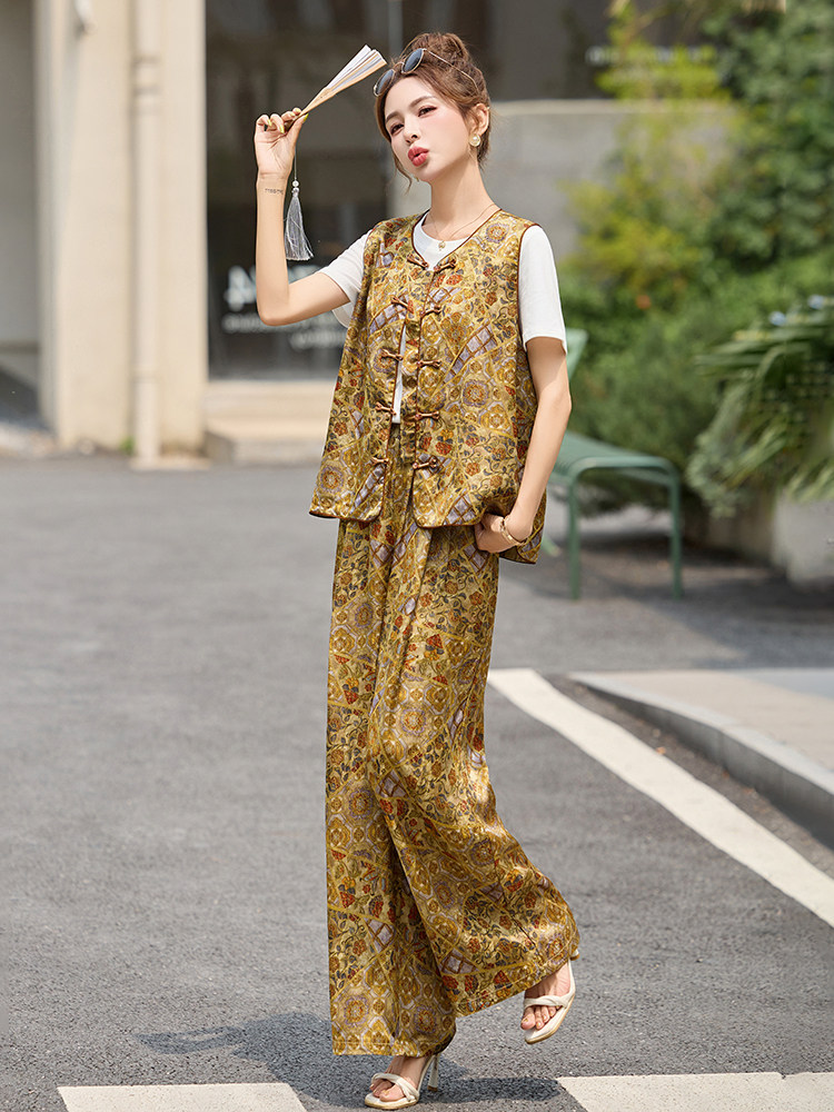新中式国风洋气套装女2025夏季复古气质盘扣马甲T恤阔腿裤三件套,女装套装/套裙,布芭啦
