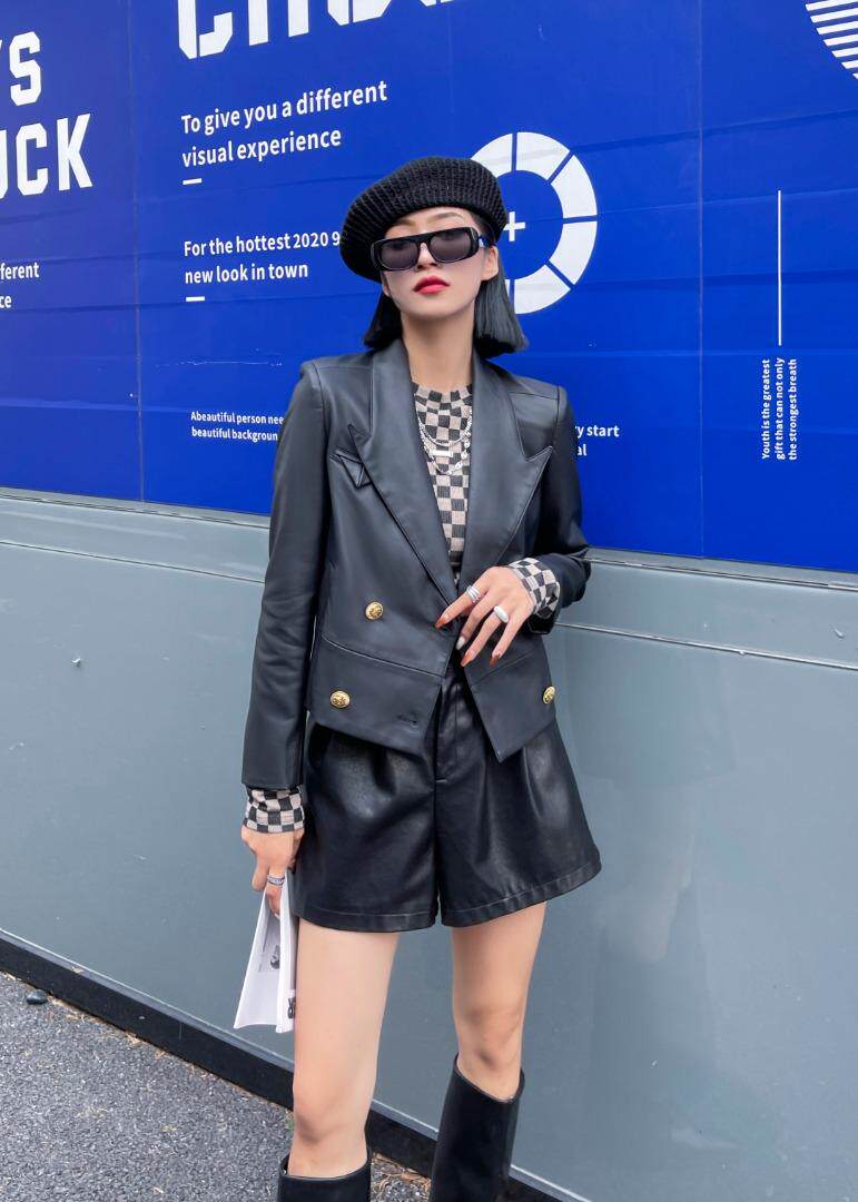 哑光短款皮衣，女装皮衣，斯瑞威